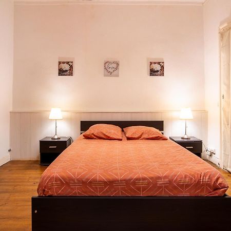Joli T2 Bagneres De Bigorre Centre Apartment Exterior photo